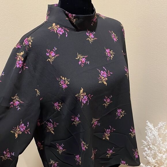 BP Mock Neck Floral Blouse, Size M - Picture 2 of 9